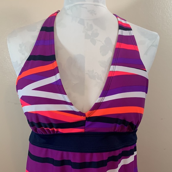 C9 by Champion Racer Back Tankini Top 🥳🥳HOST PICK🥳🥳 - Picture 2 of 7